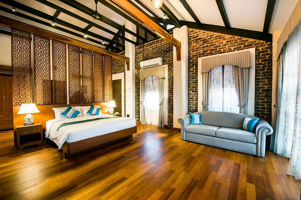 バリック・プラウ Botanica Mansion Bed & Breakfast
